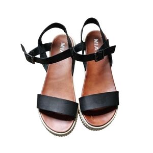 Mia Women's Platform Casual Sandals